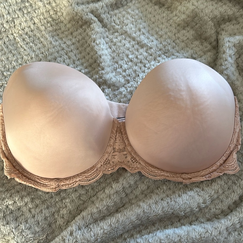 Victorias Secret Strapless Bra 36DDD
